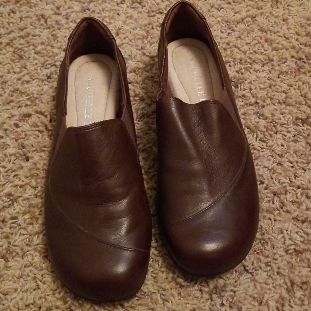 Michelle D Leather Upper Flats